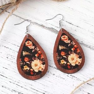 Western Ethnic Flower wooden dangle earrings